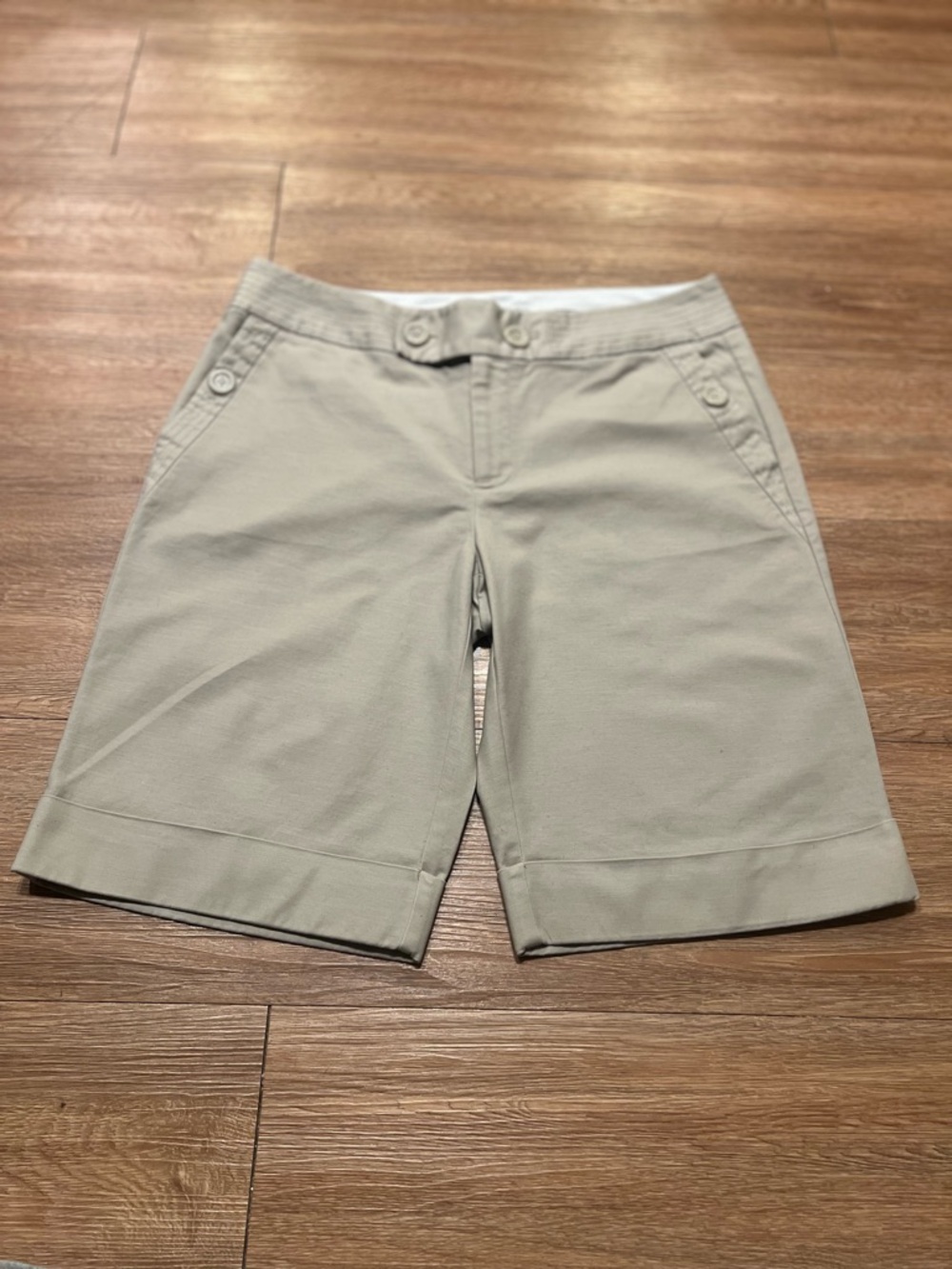 Excellent Condition - Banana Republic Light Khaki Bermuda Shorts